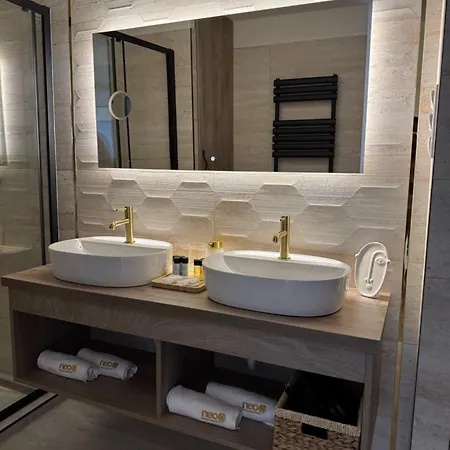 Neo Premium * Sárvár